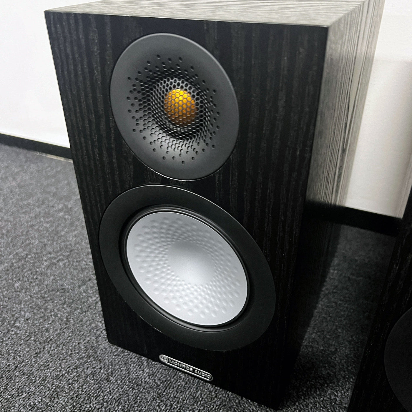 Monitor Audio Monitor Audio Silver 50 7G Bookshelf Speakers Black Oak - Ex-Demo Bookshelf Speakers