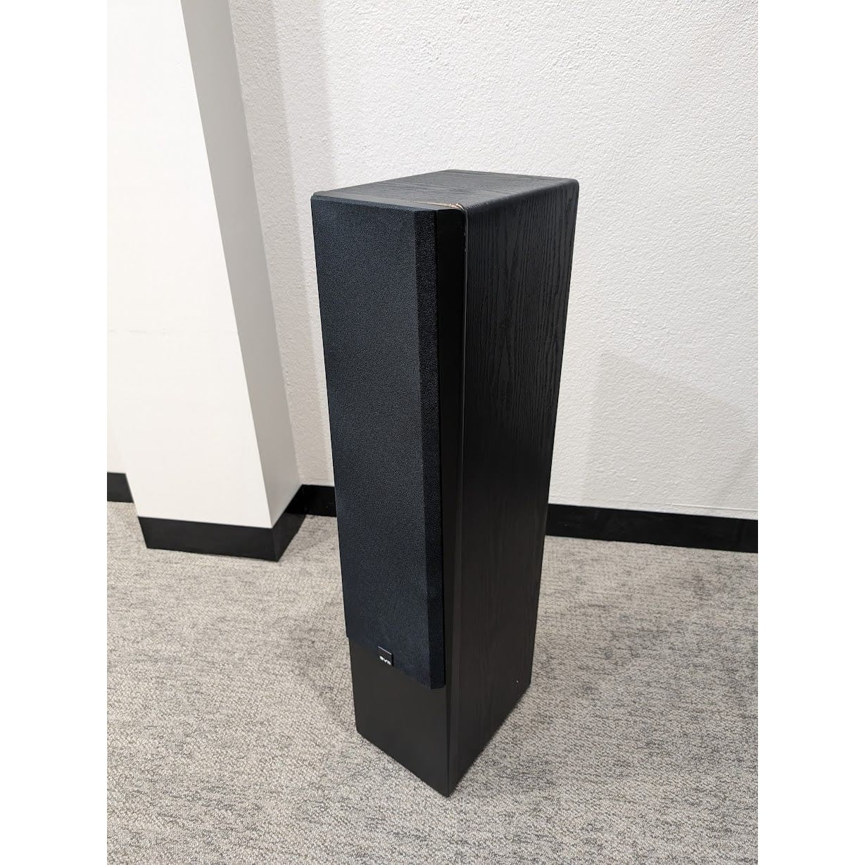 Pro-Ject SVS Prime Tower Floorstanding Speakers - Open Box (Surface Damage) Floorstanding Speakers