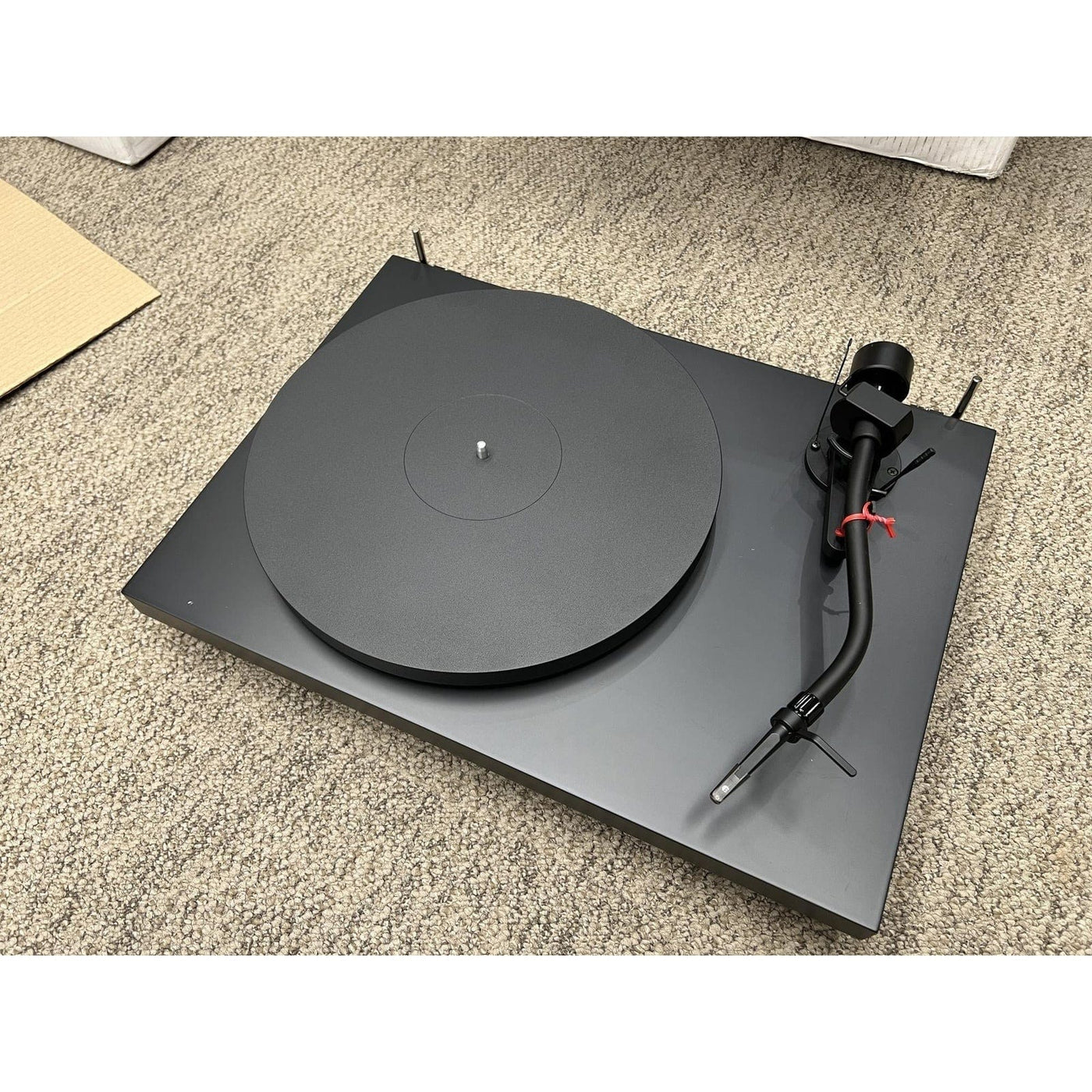 Pro-Ject Pro-Ject Debut PRO S Turntable with Pick It S2 C Cartridge - Open Box Turntables